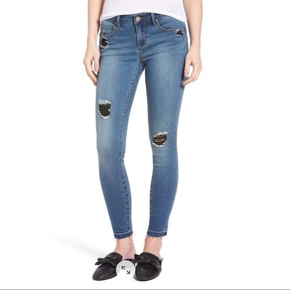 Articles of Society Sarah Mead Wash Distressed Raw Hem Skinny Jeans 
Size 26 - Picture 9 of 9